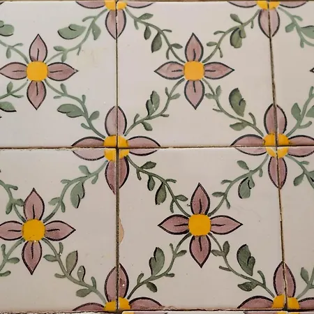 Apartment Mouraria Downtown Lisbon